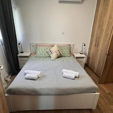 Дом отдыха Niko's Urban Living *